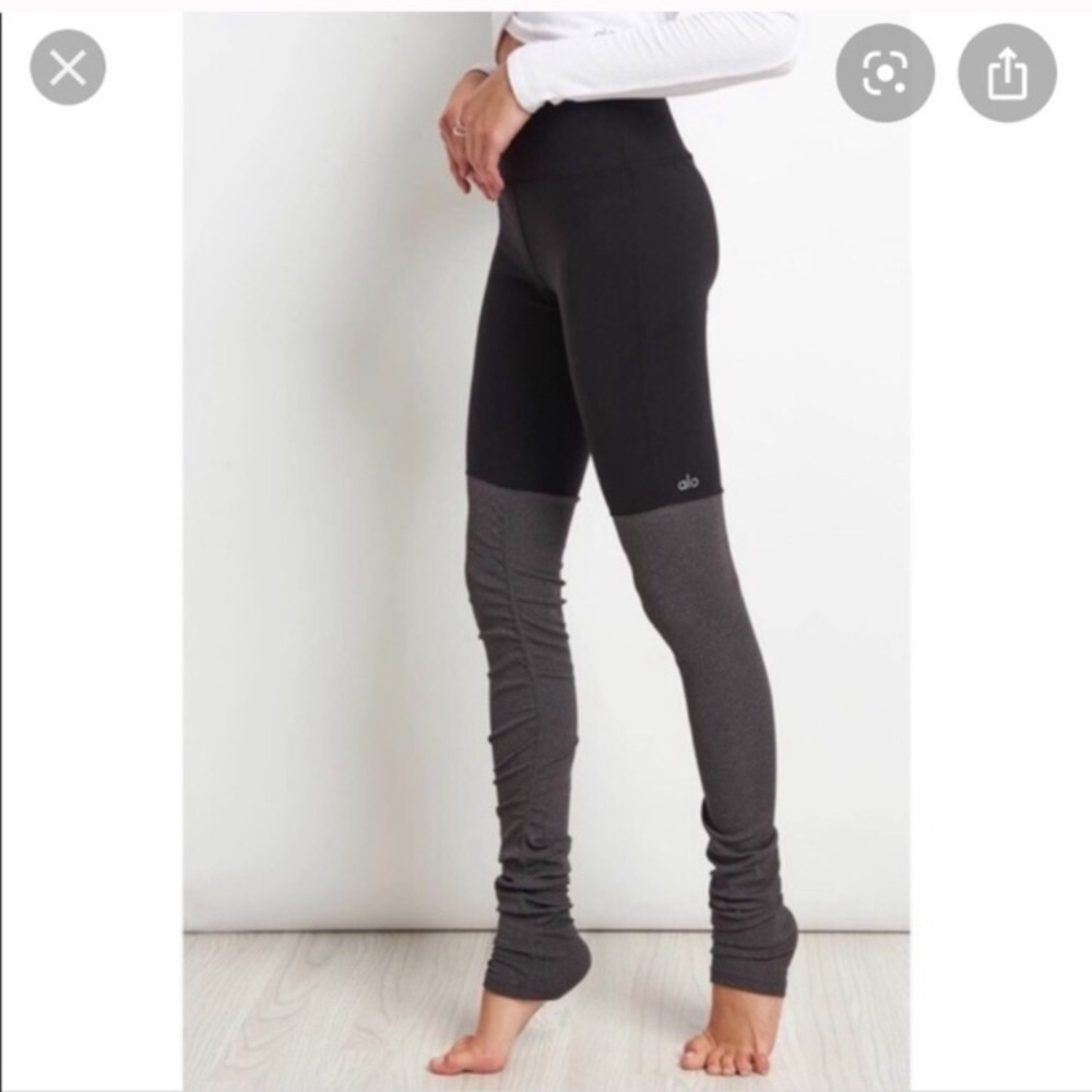 Alo Leggings